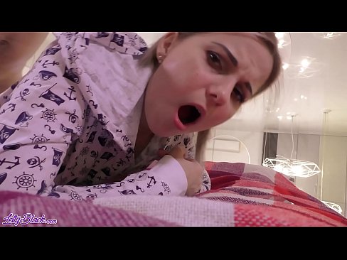 ❤️ Секси мама гута и прегостил секс - сперма изблиза Секс видео код нас sr.porn-evooli.ru ﹏